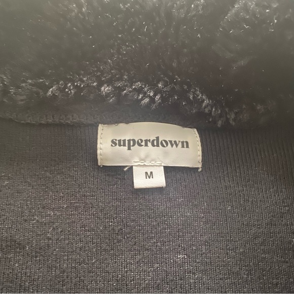 Superdown Elaney faux fur cardigan black size medium - Picture 2 of 4